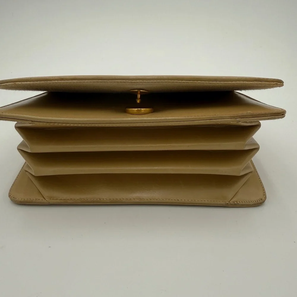 Nicholas Reich 1970's Vintage Baby Camel Leather Shoulder Bag Tan‎ Gold Chain